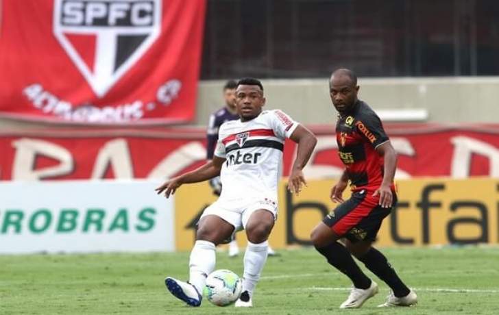 BRASILEIRÃO: São Paulo segue líder isolado, Atlético-MG tropeça e Grêmio goleia