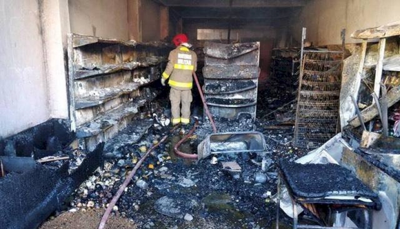 Fogo destrói mercadinho no Vale do Piancó