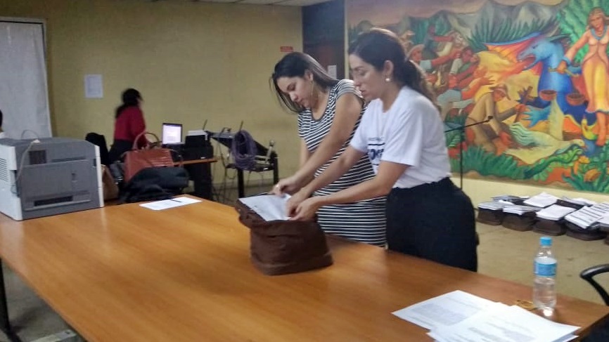 Eleição dos Conselhos Tutelares Norte e Sul transcorre com êxito apesar de incidentes, diz presidente do CMDCA de Patos. Ouça