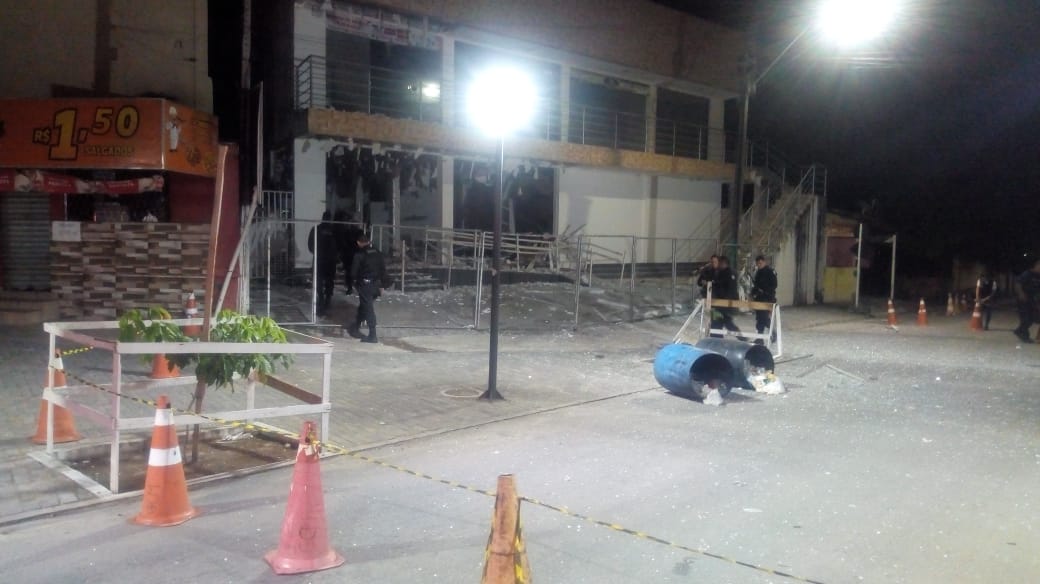 Na PB: Agência bancária é explodida próximo à base da PM e Guarda Municipal