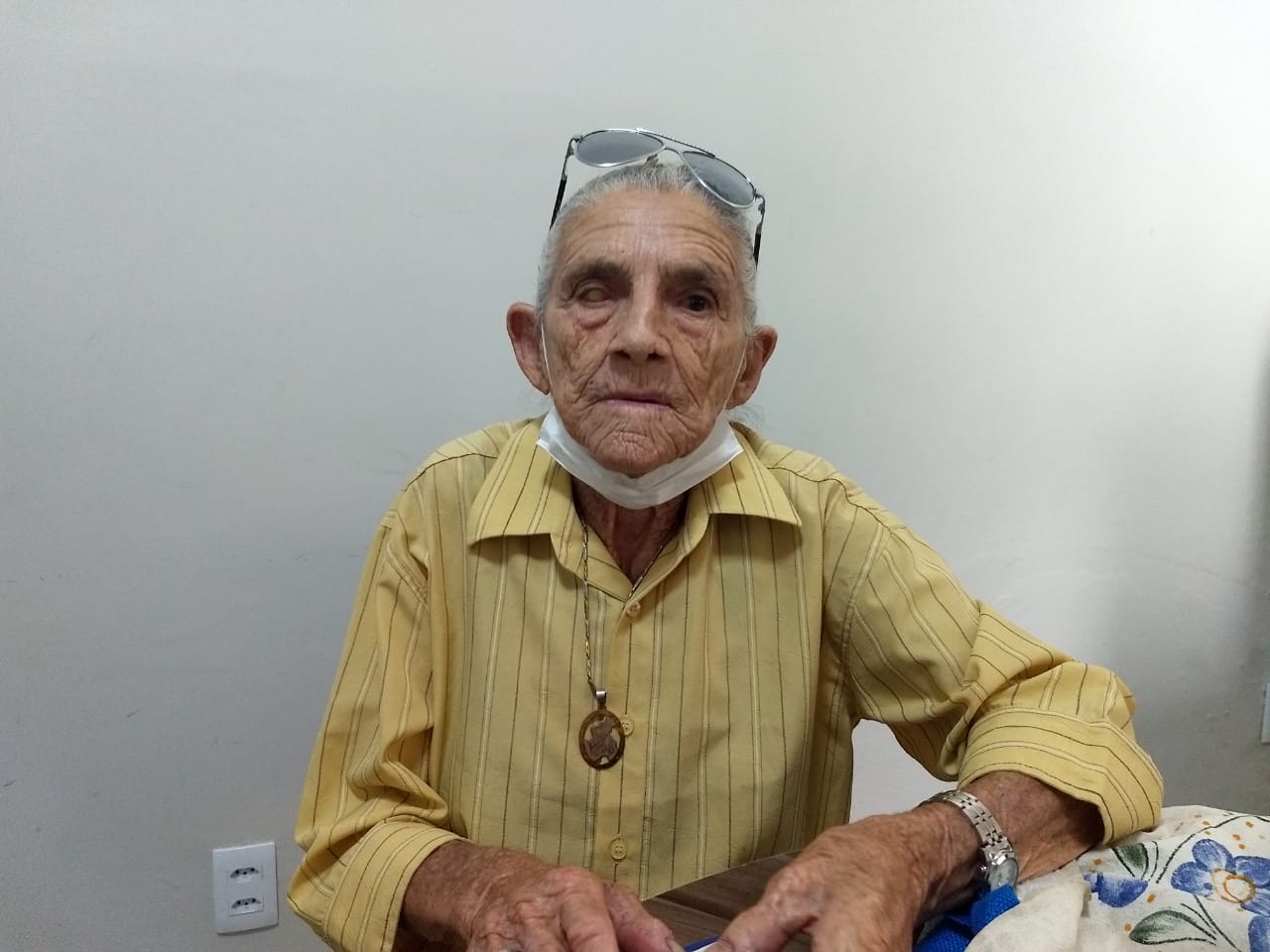 Em Patos, senhora procura filhos que não vê há 67 anos e estão em Cajazeiras. Ouça;