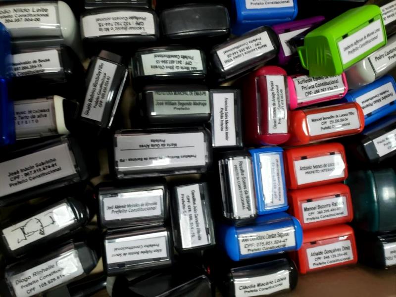 Recidiva 5: Empresa recebia mais de R$ 5.000,00 por mês da gestão e tinha carimbo do prefeito interino de Patos