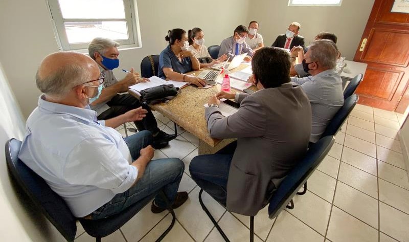 Drº Ivanes se reúne com prefeito eleito Nabor para mais uma reunião de transição