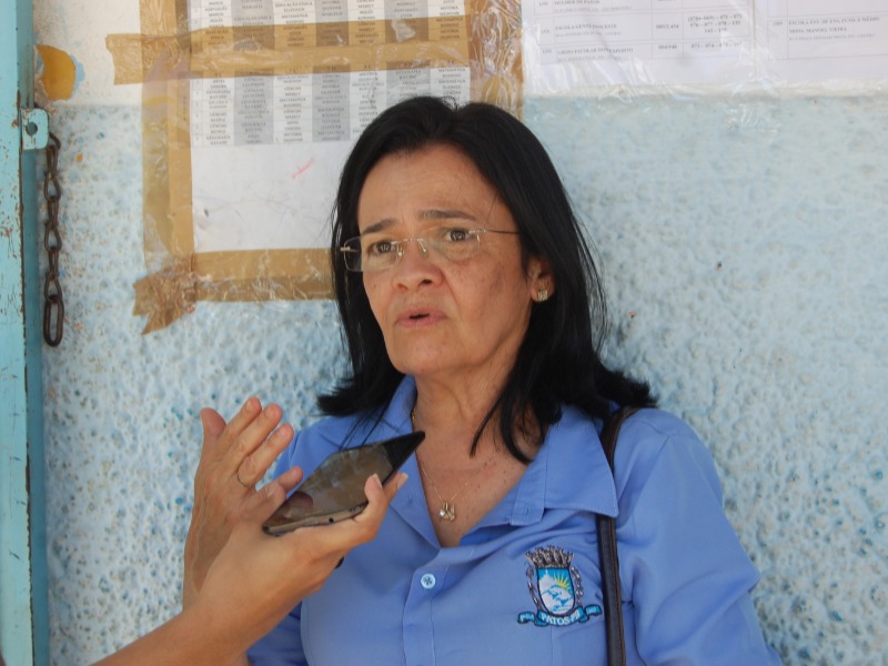 Secretária afirma que explicações sobre redução do FUNDEB cabem a Secretaria de Finanças