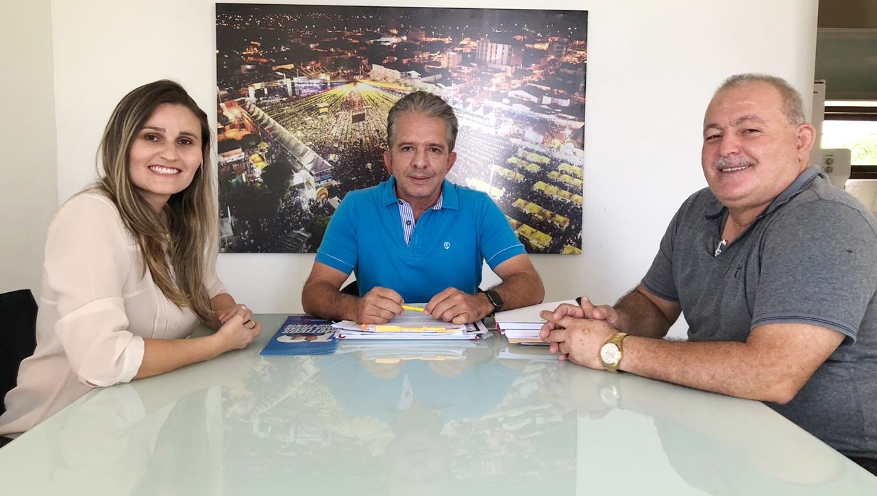 Prefeito Nabor anuncia a bióloga Manoella Rodrigues como secretária de Meio Ambiente da sua gestão