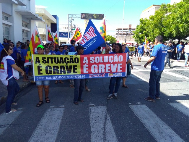 Sindicalista diz que paralisação desta quarta (9) é uma advertência contra as medidas do prefeito Ivanes. Ouça