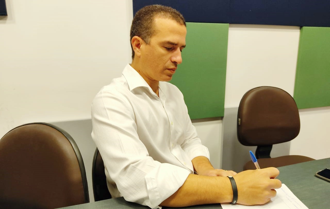 Dr. Érico solicita audiência ao Governador com os Prefeitos eleitos do Sertão para debater enfrentamento da COVID 19