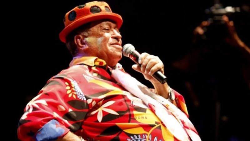 Com Covid-19, cantor Genival Lacerda, de 89 anos, está com pneumonia severa