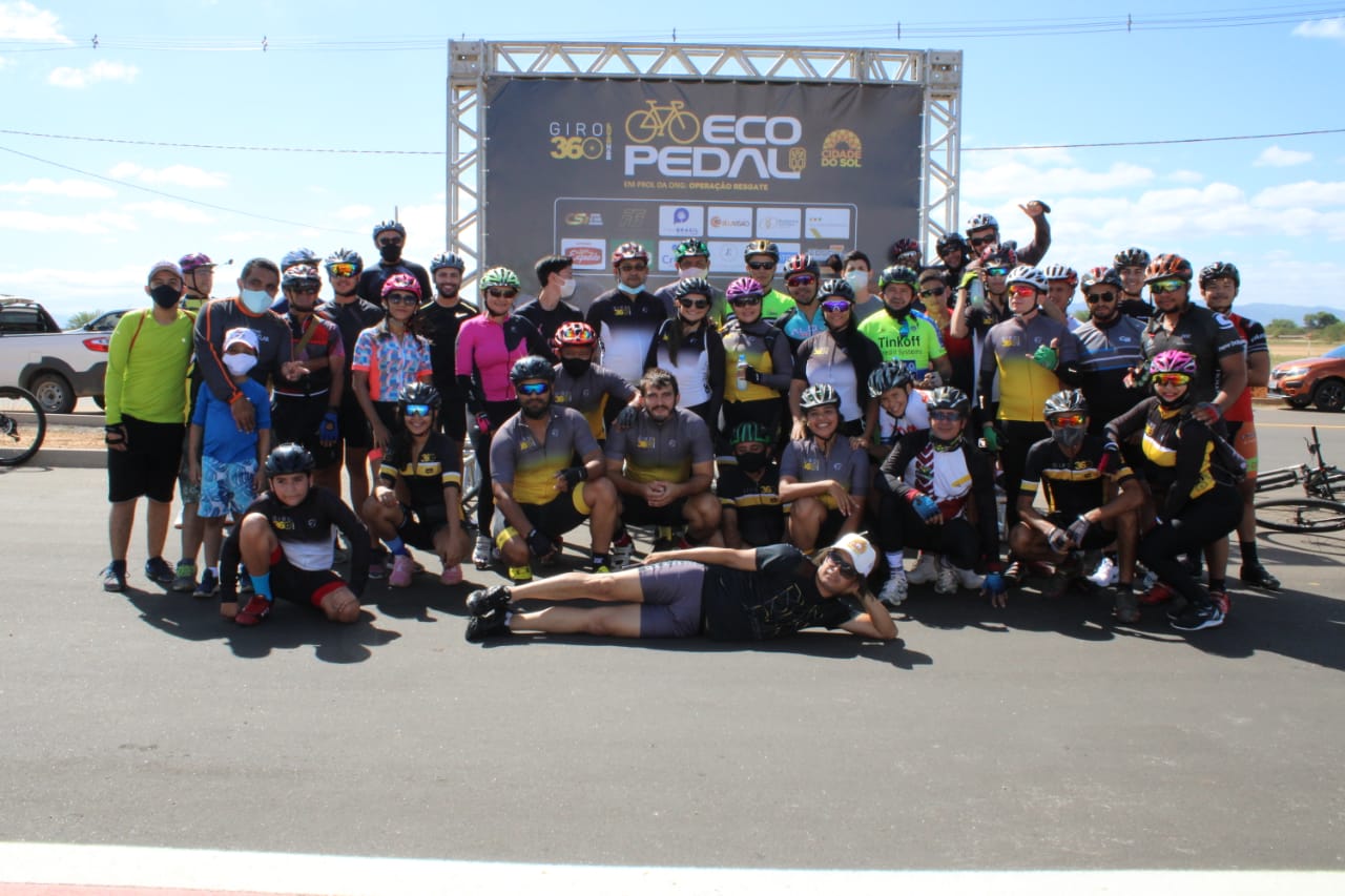 Neste domingo (20), foi realizado o 1° Ecopedal beneficente, no bairro Cidade do Sol