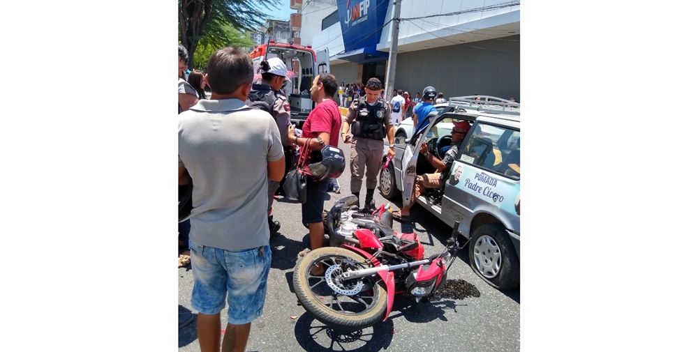 No Sertão: Duas pessoas ficam feridas em grave acidente na BR 230. Veja o vídeo