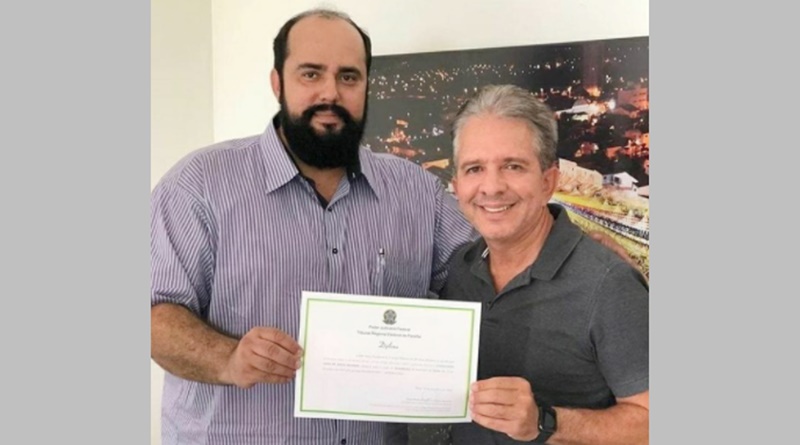 Em Patos: Eisenhower poderá lançar chapa para disputar presidência da Câmara, mas Nabor garante que não vai interferir