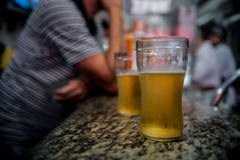 Prefeito proíbe venda de bebidas alcoólicas