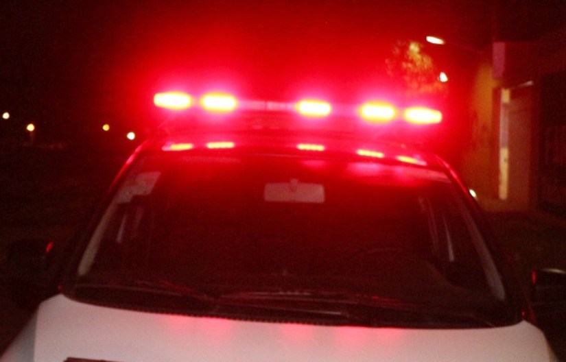 Homem é assassinado com vários disparos de arma de fogo na frente da esposa, na Região de Cajazeiras