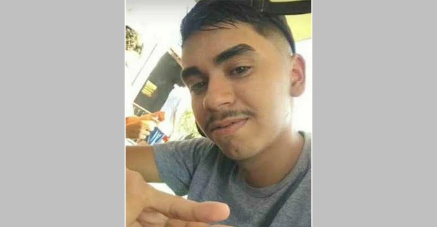 Jovem morre e outro fica gravemente ferido após colidir moto em um cavalo no Sertão