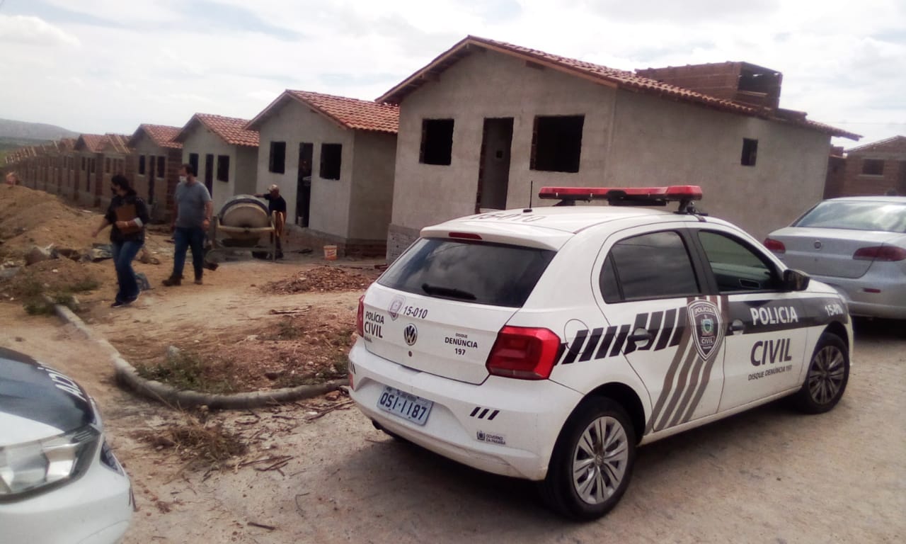 Cagepa e PC flagram furto d'água em loteamento