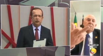 Gafe: senador faz gesto obsceno ao comentar saúde de Maranhão