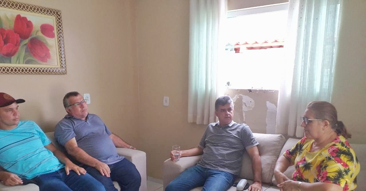 Vereador Marco César visita líder comunitária do Bivar Olinto e buscará soluções para reinvindicações apresentadas