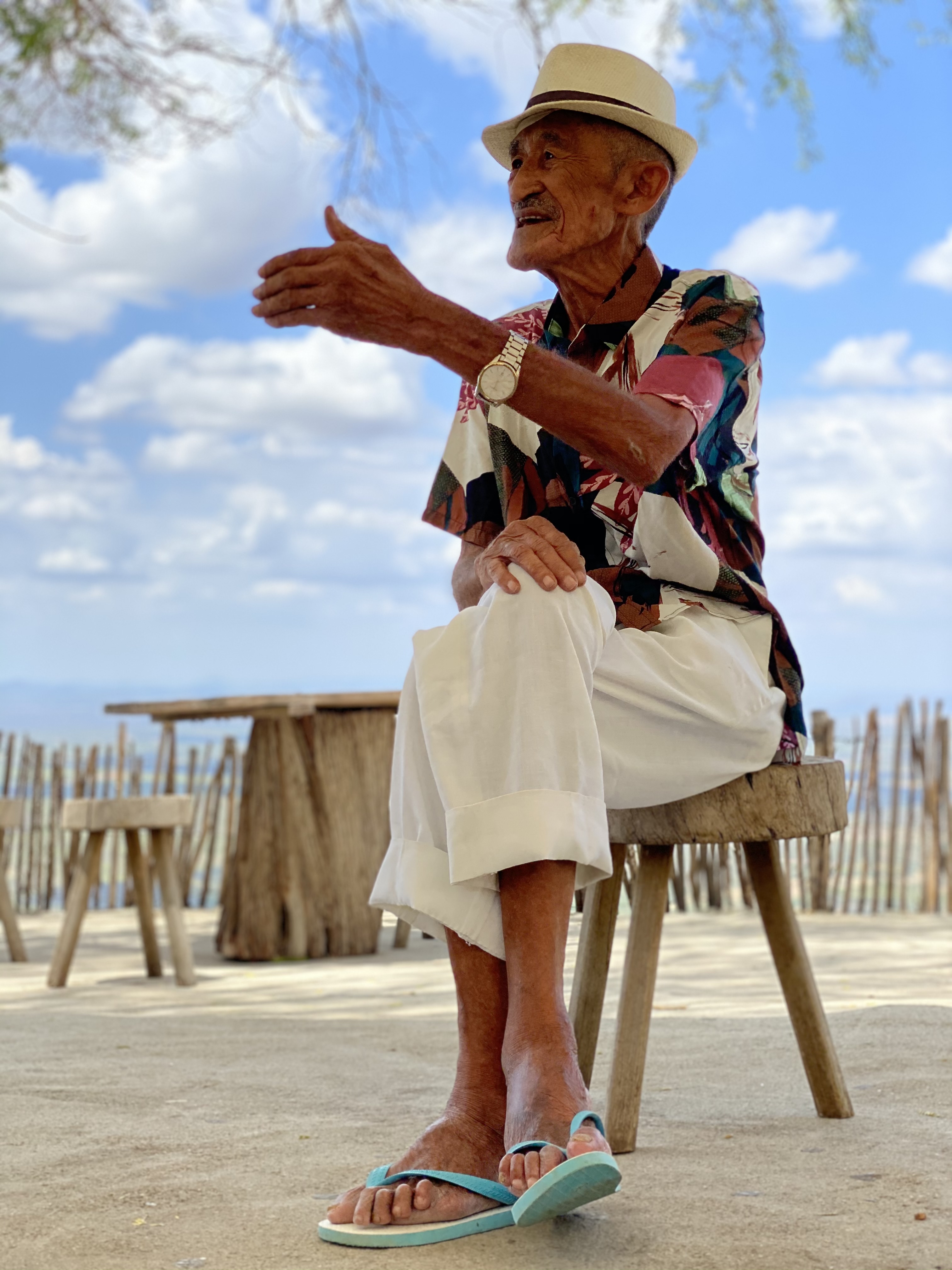 Derréis é protagonista de filme que une documentário e show