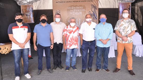 Profetas da chuva reunidos em Quixadá mantêm otimismo para quadra chuvosa do Ceará em 2021