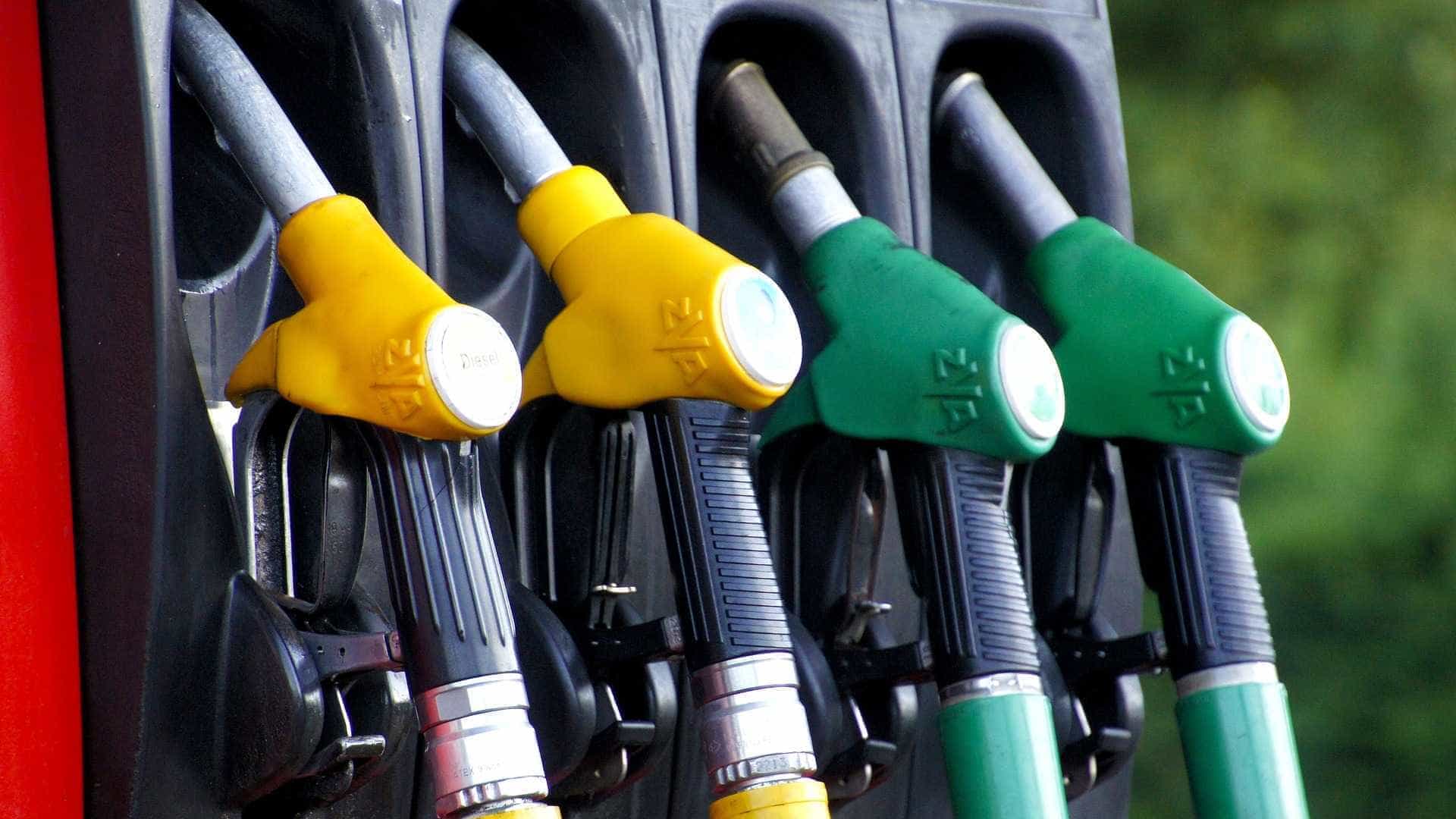 Novo reajuste nos preços da gasolina e do diesel entra em vigor a partir desta quarta-feira