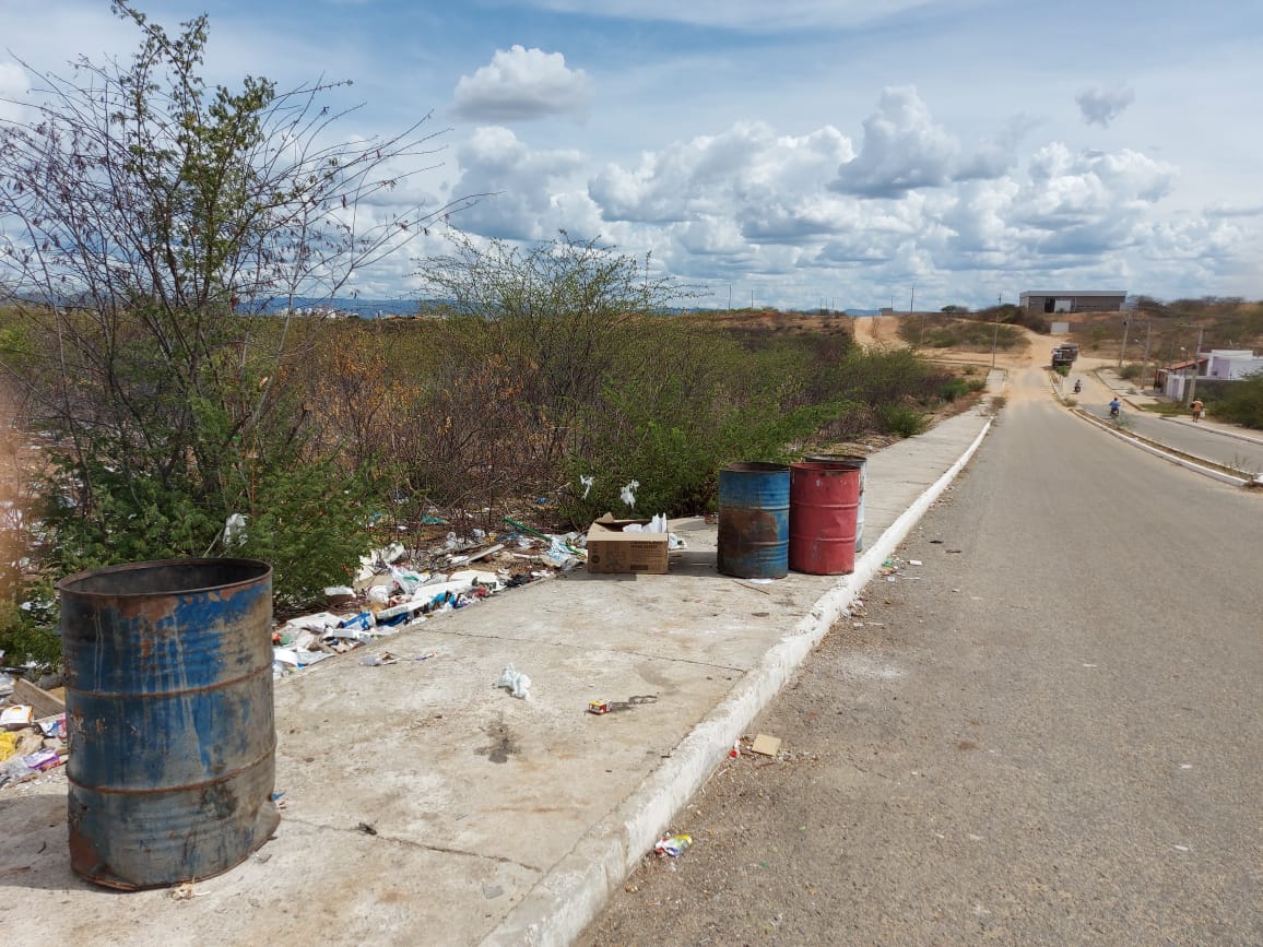 Gerente da empresa Conserv confirma que Bairro dos Estados vem tendo coleta regular do lixo