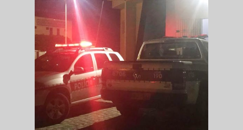 Homem é detido por porte ilegal de arma de fogo na madrugada deste sábado no Vale do Piancó