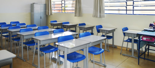 Ano letivo nas escolas privadas deve começar até março