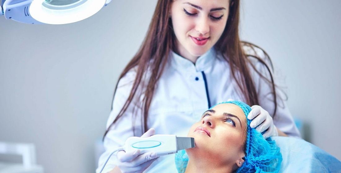 ESTÉTICA: A mais recente e lucrativa área de atuação dos biomédicos