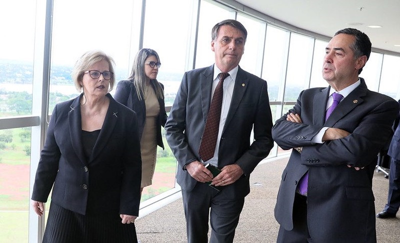 PF investiga venda de dados de Bolsonaro e de ministros do STF