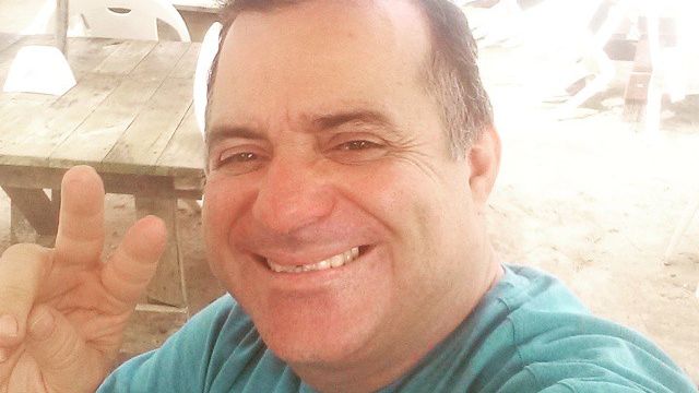 Renato Fechine, compositor de sucessos do 'É o Tchan', morre aos 53 anos na Bahia