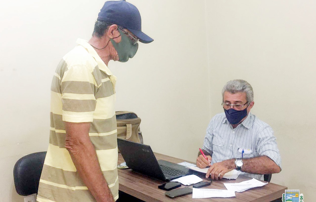 Secretaria de agricultura de Malta-PB realiza entrega de boletos do garantia safra