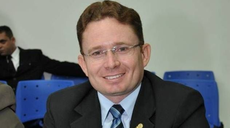 Vereador Sales Júnior pode ser indicado líder do prefeito Nabor na Câmara de Patos