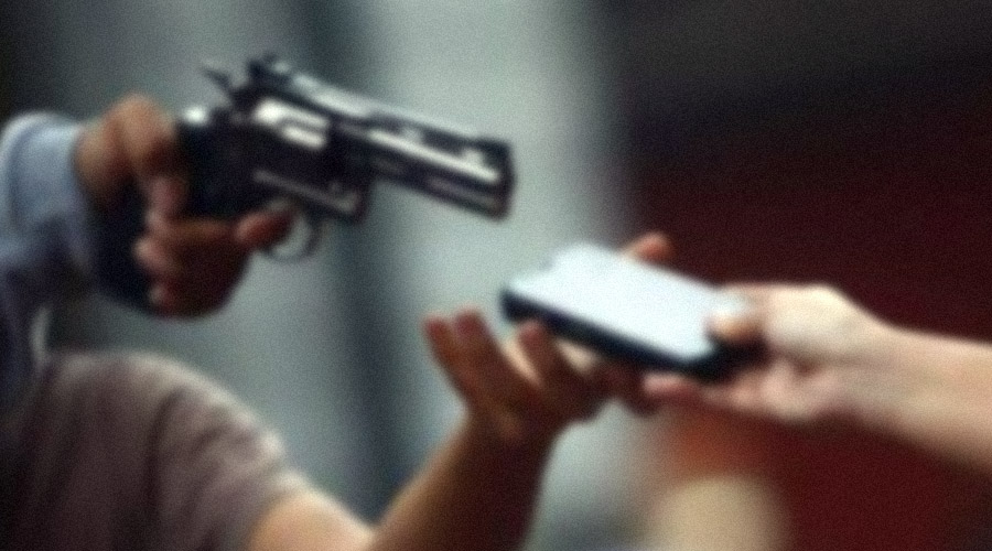 No Sertão: Armado, homem invade posto de saúde e assalta pacientes e funcionários