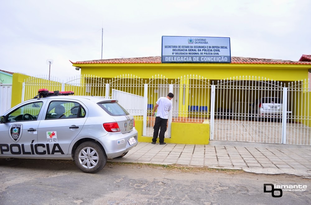 Homem com problemas mentais é levado à delegacia suspeito de tentativa de estupro, em Conceição
