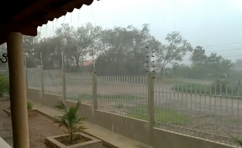 Chove 91 mm na zona rural de Santa Terezinha-PB na tarde desta sexta-feira (26)