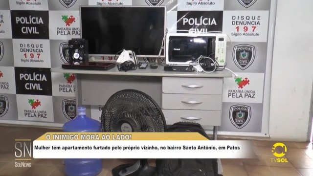 Jovem furta objetos do apartamento da vizinha e faz stories no Instagram, em Patos