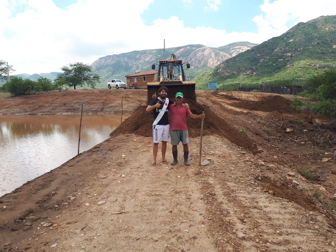Atenção aos pequenos Agricultores: Vice-prefeito acompanha trabalhos na Zona Rural