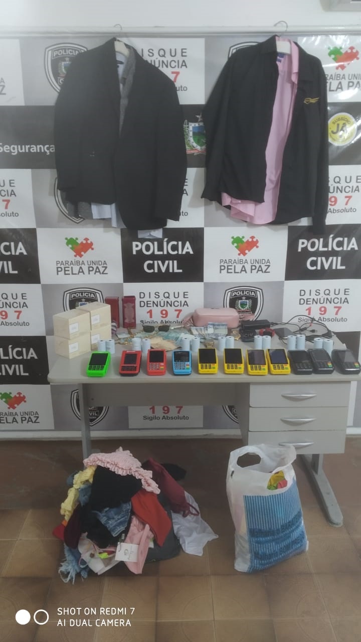 Polícia Civil apreende produtos e equipamentos com a quadrilha do golpe do cartão de crédito em Patos