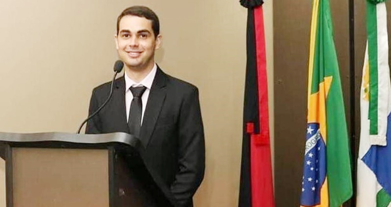 Prefeito de Condado-PB, assina adesão ao consórcio para a compra da vacina contra a Covid-19