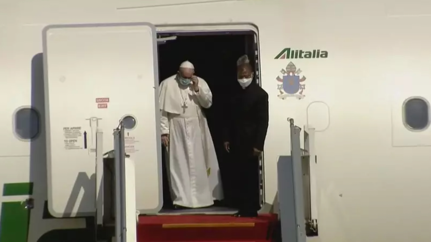 Papa Francisco chega ao Iraque para viagem histórica