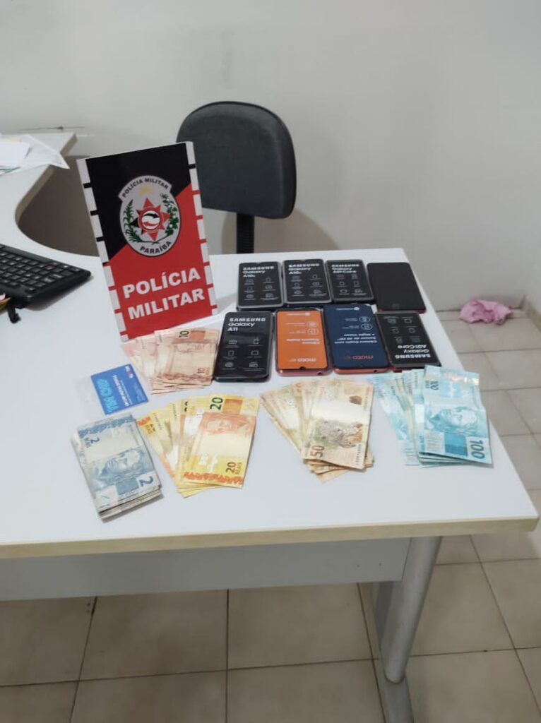 Policial Militar prende em flagrante delito autores de assalto na cidade de Santa Cruz-PB