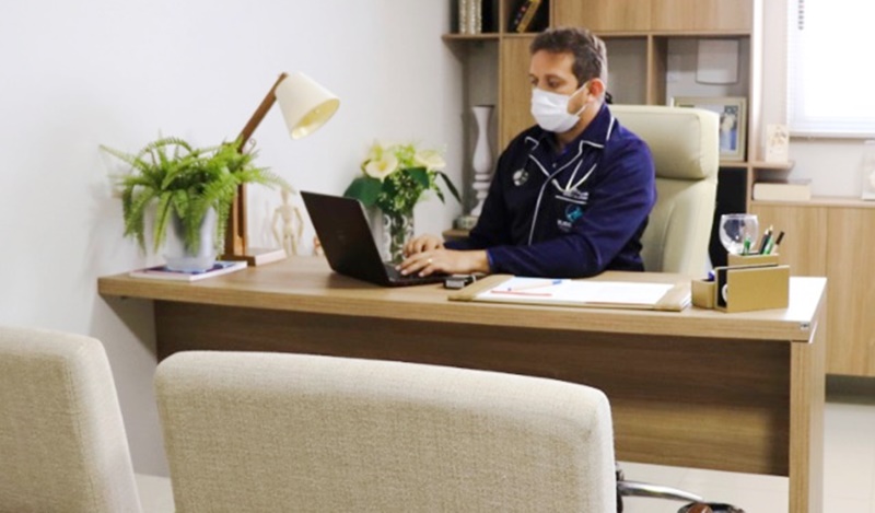 Dr. Pedro Augusto fala sobre eficácia da vacina, mas sente-se temeroso diante do poder de letalidade da Covid-19. Ouça