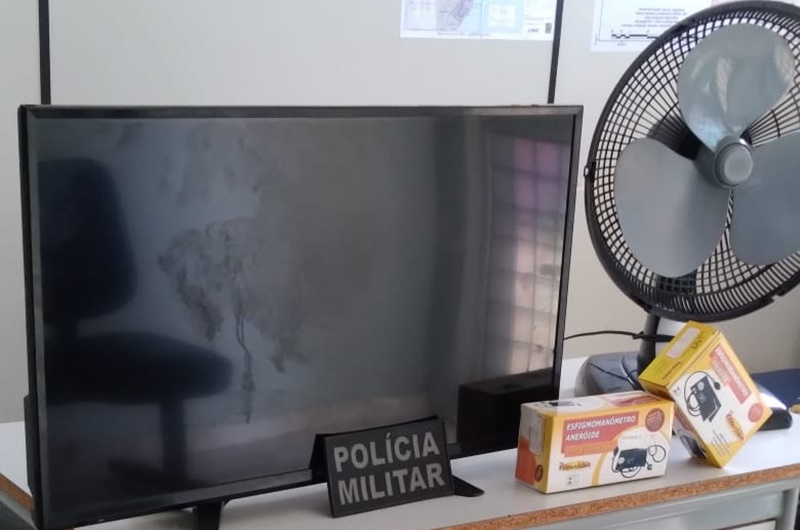 Polícia prende suspeito de furto no Vale do Piancó e recupera objetos