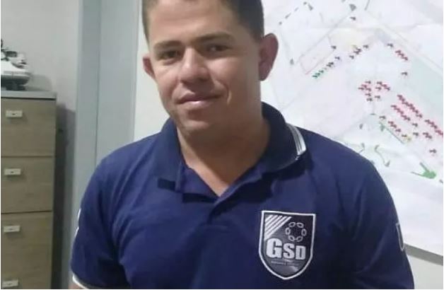 PARAÍBA: Funcionário de shopping acha R$ 6 mil no banheiro e devolve ao dono