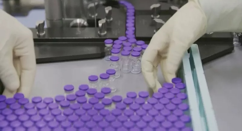 Pfizer deve antecipar cronograma e entregar 100 milhões de doses até setembro