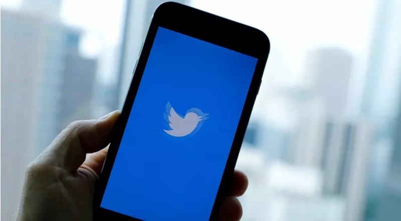 Rússia diminui velocidade de acesso ao Twitter e ameaça bloquear rede social