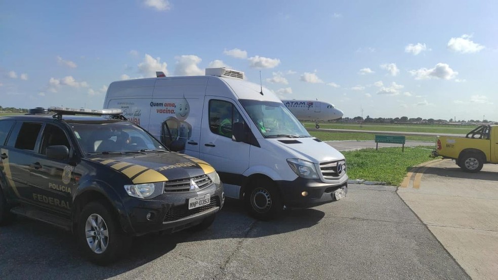 Novas doses da vacina CoronaVac são distribuídas a municípios da PB