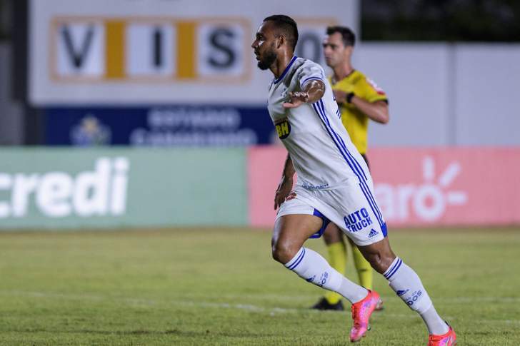 COPA DO BRASIL: Cruzeiro avança no sufoco e Goiás passeia na zebra