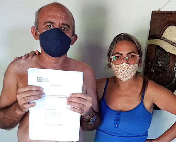 Mulher pede ajuda da população de Santa Terezinha-PB para tratar câncer de fígado de seu marido