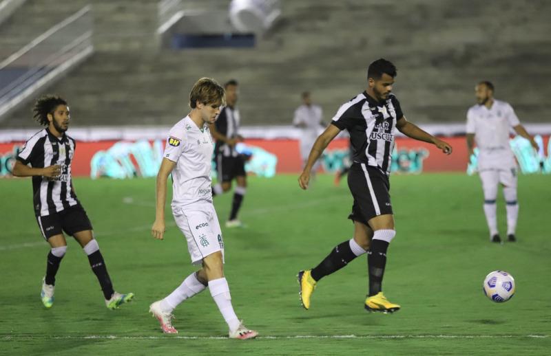 Treze perde para o América-MG e dá adeus à Copa do Brasil